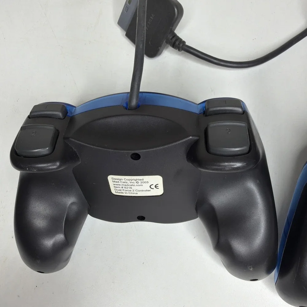 2 MadCatz 8216 Dual Force 2 Wired Gaming Controllers For Sony PlayStation 2